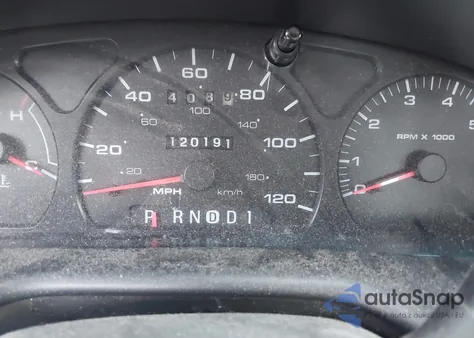 2002 Ford Taurus Ses z USA, uszkodzony, nr VIN 1FAFP55U42A114570